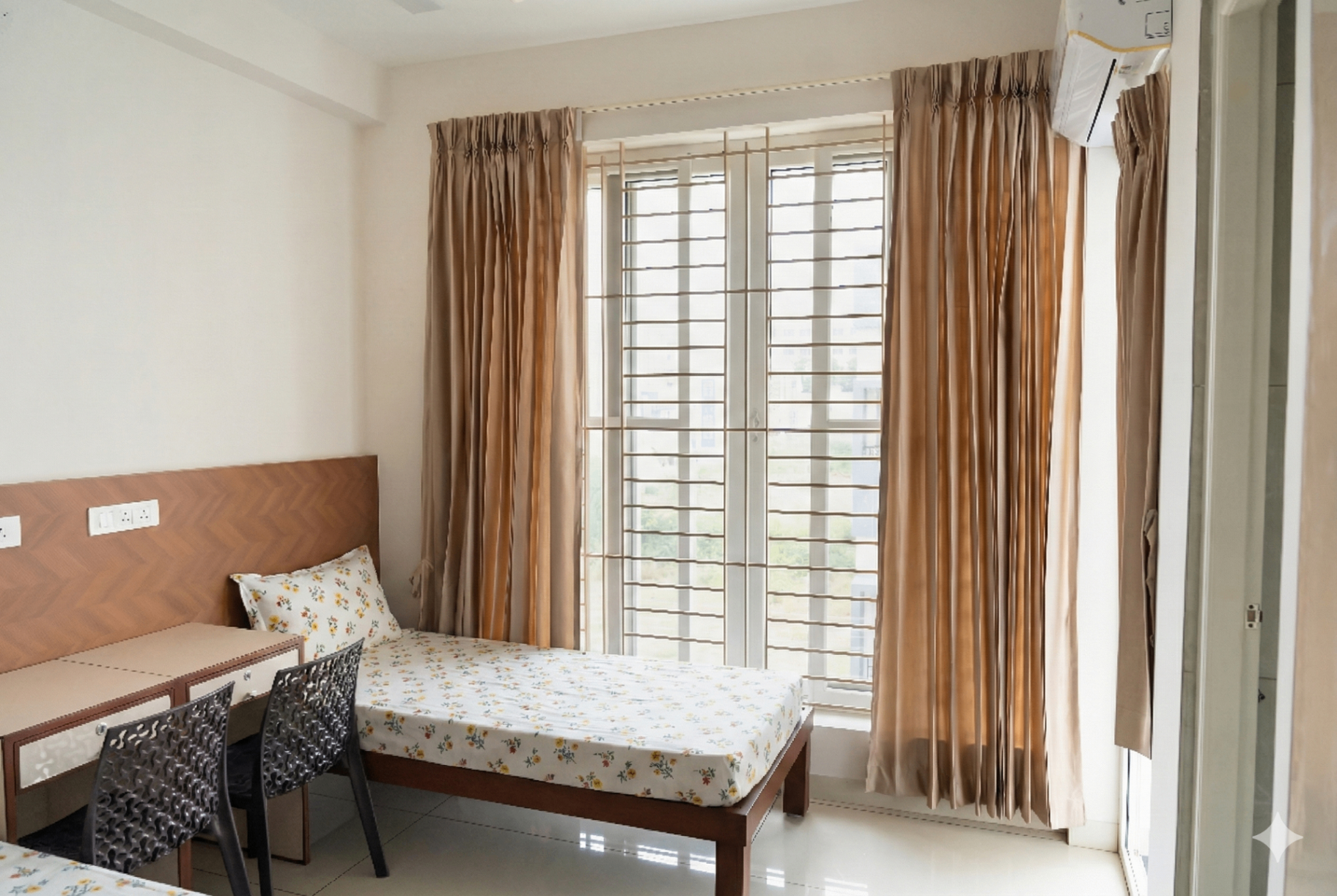 Twin Sharing with Balcony - Ladies hostel in Saravanampatti Coimbatore